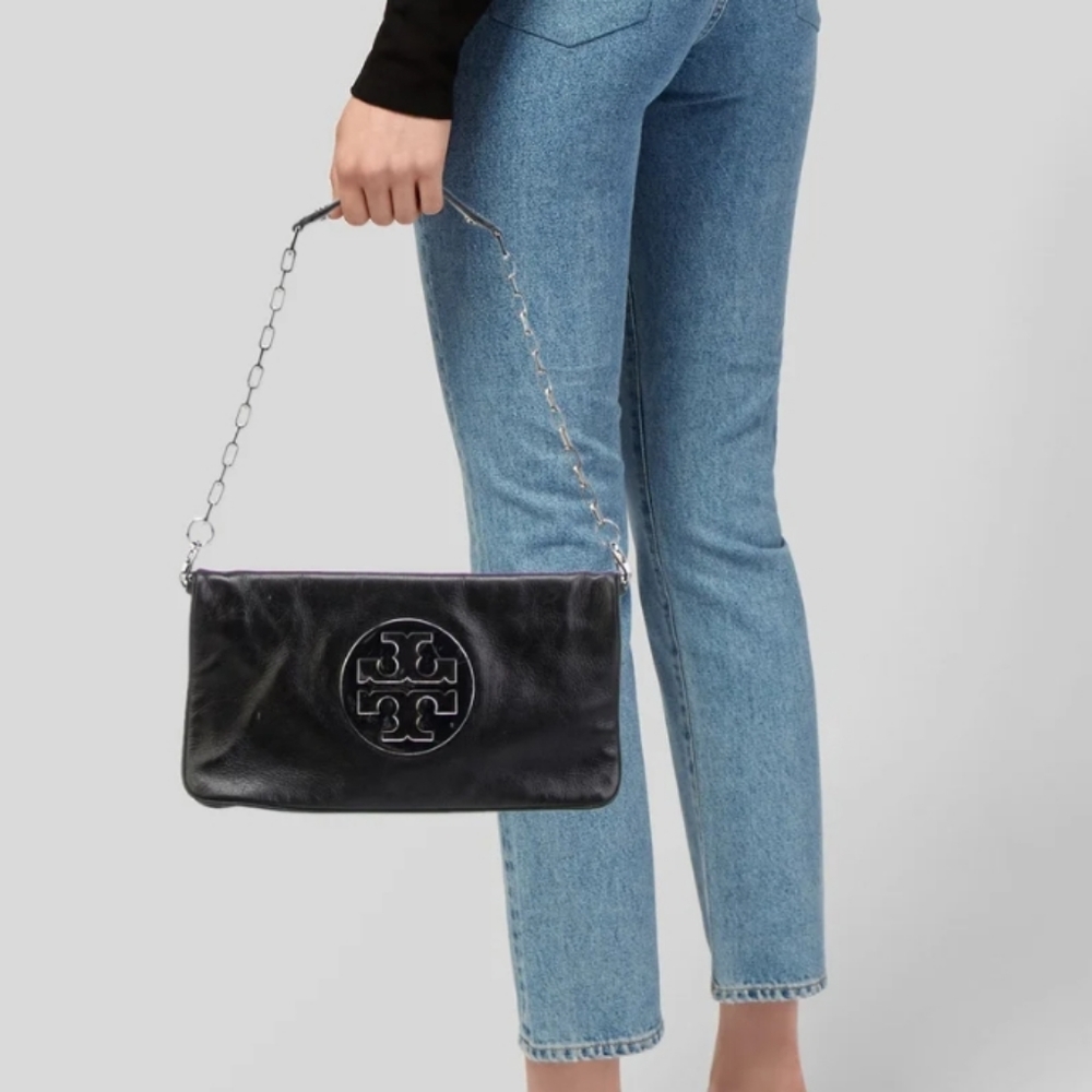 Tory Burch black leather Reva clutch bag like new! EUC! Silver tone hardware. - Picture 2 of 10